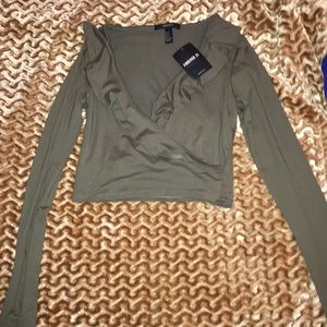Olive long sleeve crop